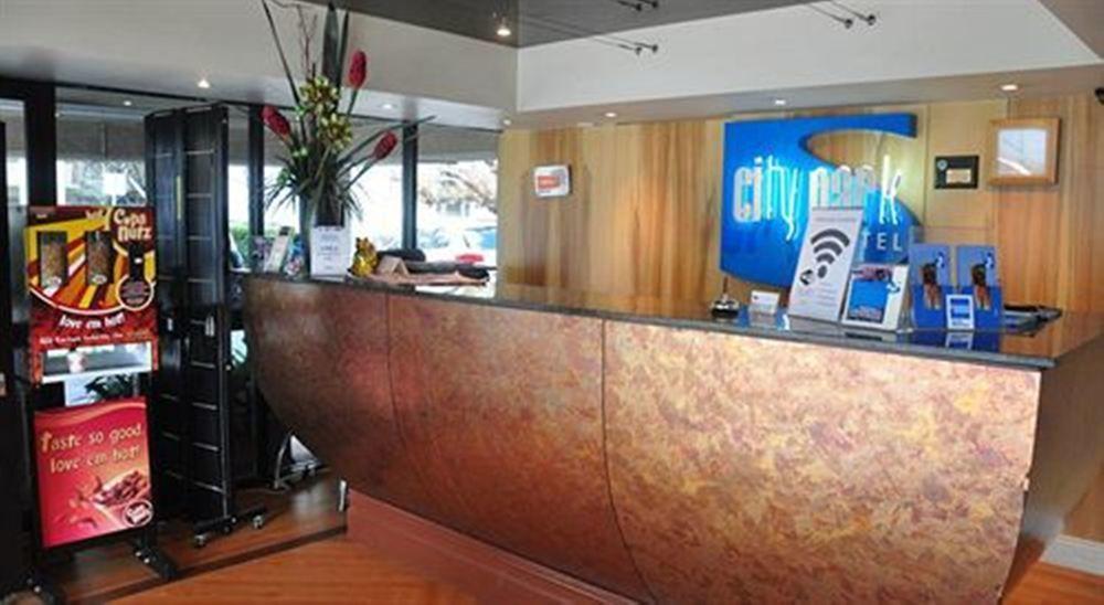City Park Hotel Мельбурн Екстер'єр фото